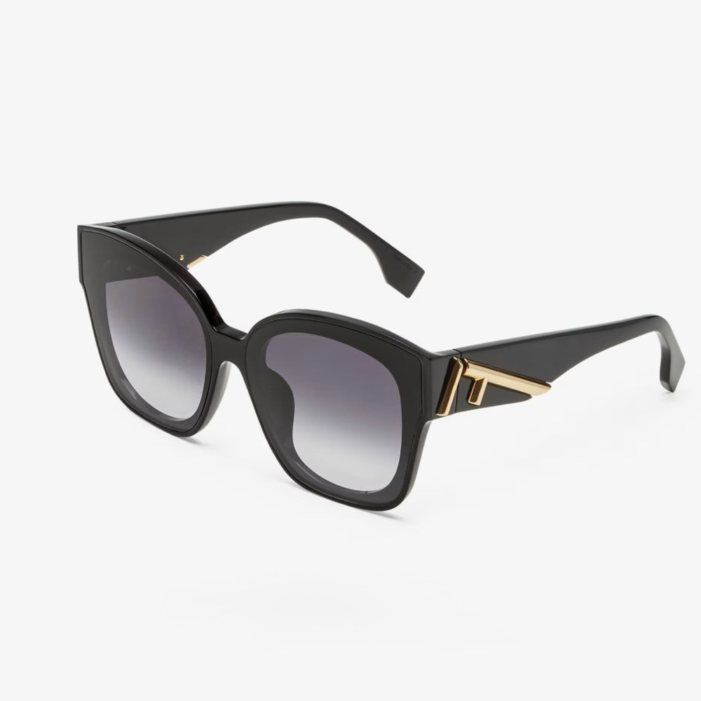 Fendi sunglasses